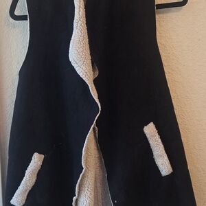 French Laundry Home Black and Cream Vest